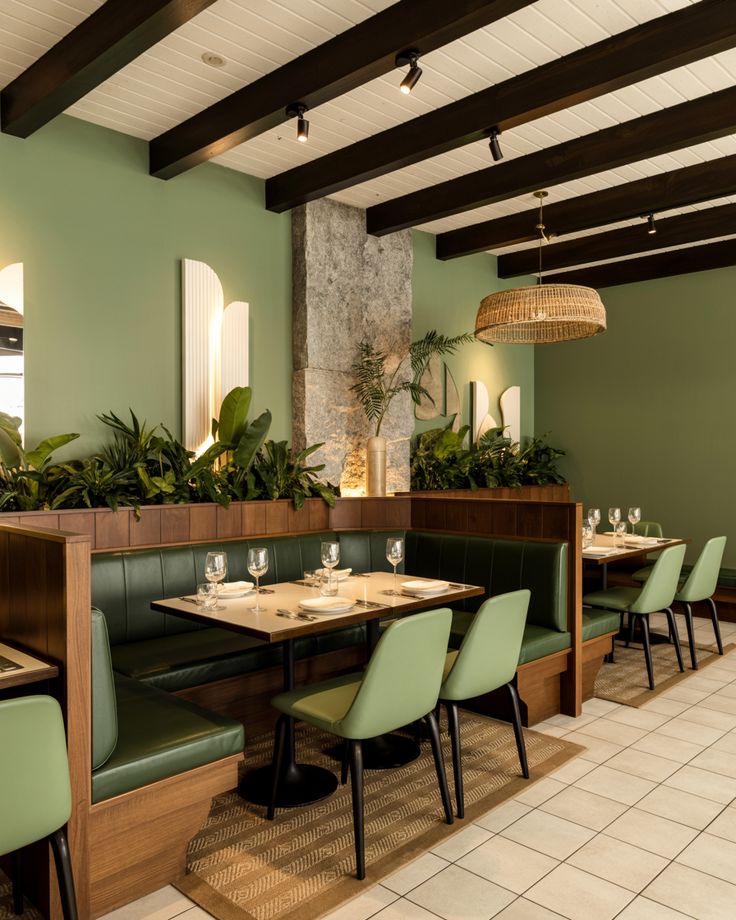 Restaurant Interior Design portfolio screenshot 11